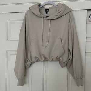 GAP Heavyweight French Terry Cropped Bubble Hoodie